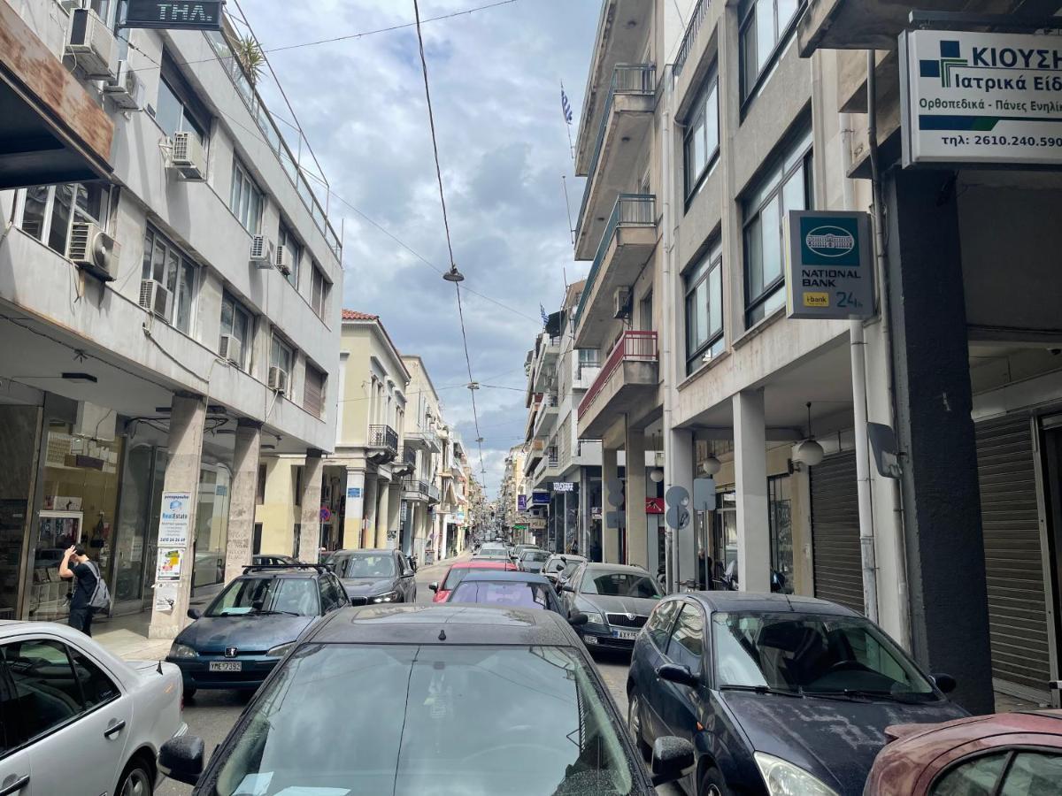 Oikiastudios Patras Exteriör bild