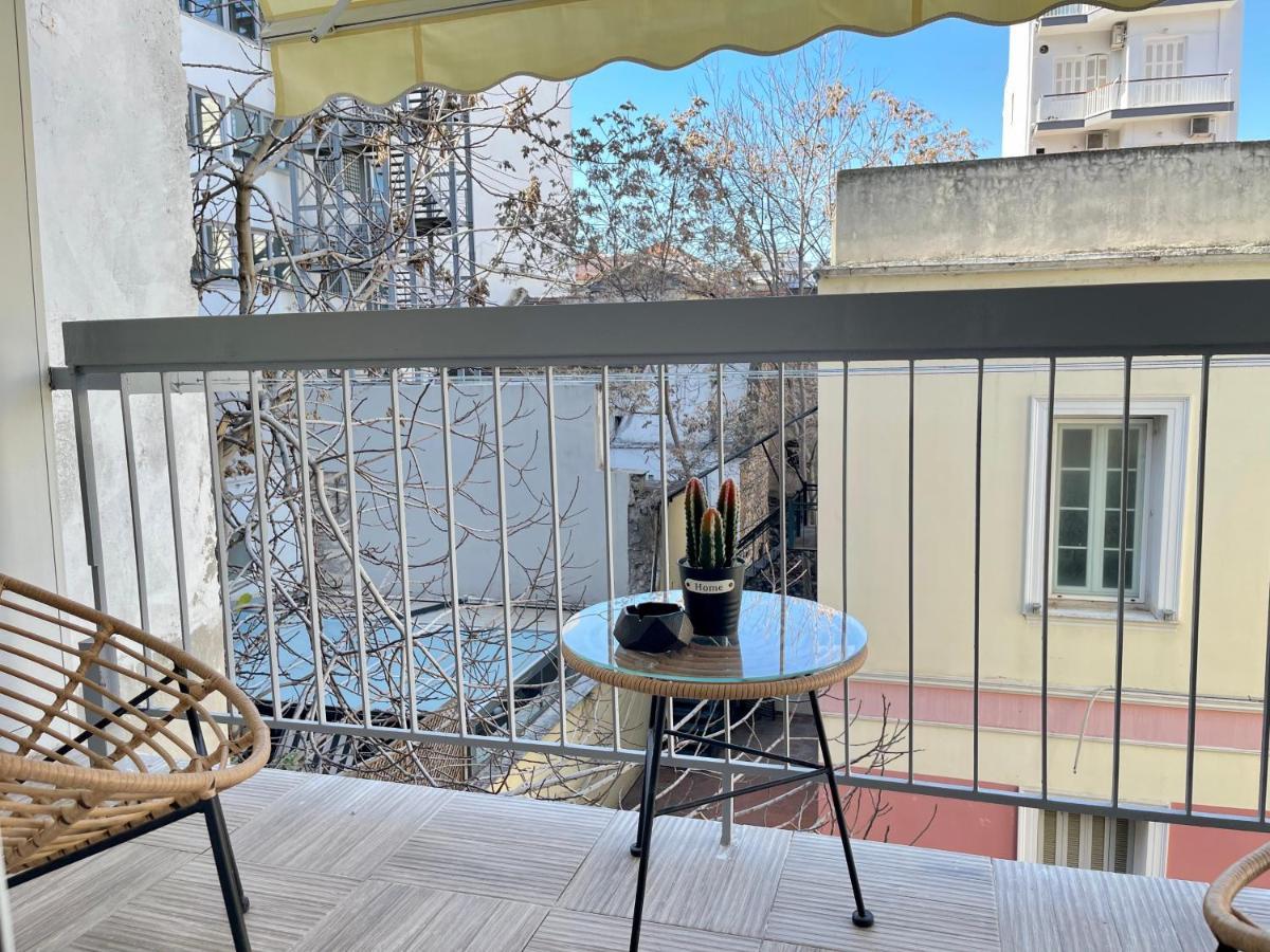 Oikiastudios Patras Exteriör bild